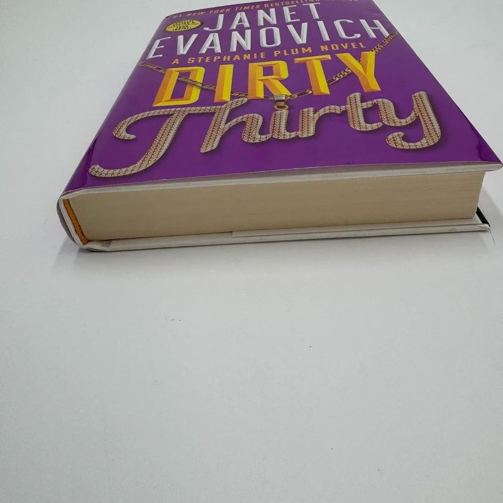 Janet Evanovich‎ Dirty Thirty Hardcover Stephanie Plum Novel Special Edition NEW